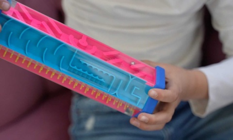 Sześciokątny Labirynt MÖBI Zoomi tunele