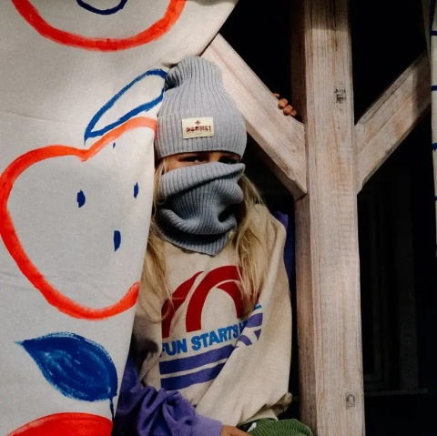 Szary Komplet Czapka i Komin Dashki Merino Crew Grey - S ubrana