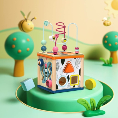 Kostka Edukacyjna Topbright z Sorterem i Labiryntem  na placu zabaw