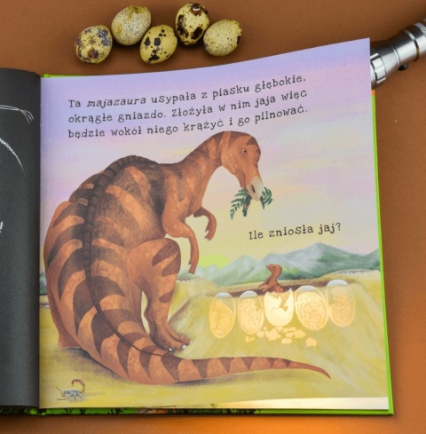 Dinozaury Api Papi Podświetl i Odkryj latarka zapalona