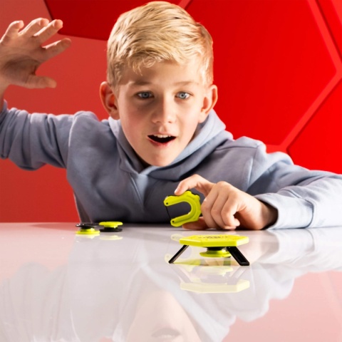 sposób grania Żółty Ognisty Zestaw Startowy Fat Brain Toy Co. MagShuto