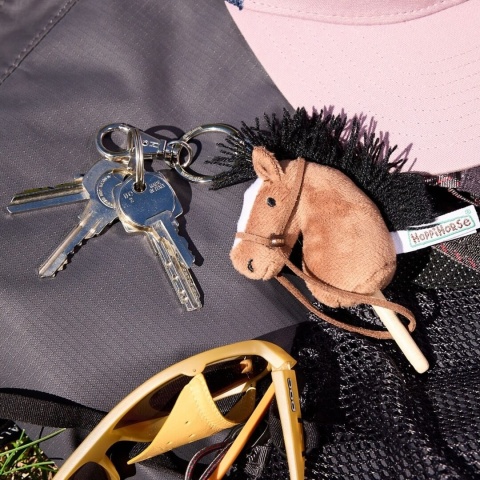 Gniady Breloczek HoppiHorse Maskotka Koń na kiju klucze