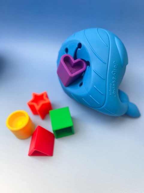 Morski Sorter Kształtów Jellystone Bright silikonowy wieloryb kształty