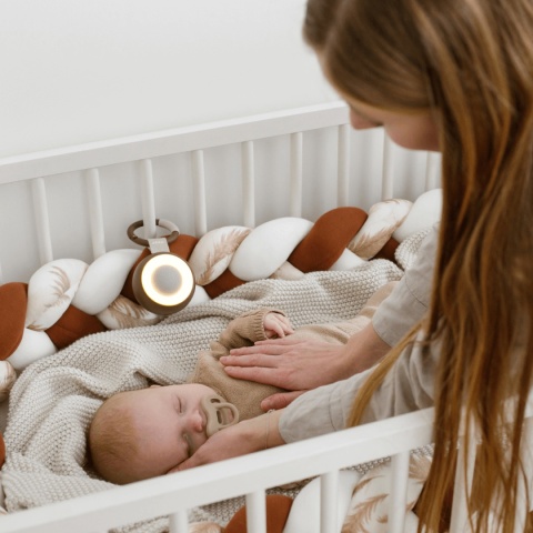 Odtwarzacz MP3 Alilo CocoNap W1 zielony przy spaniu