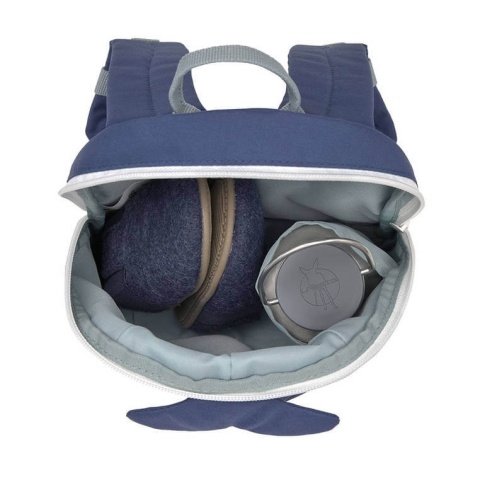 Mini plecak do przedszkola Lassig Wieloryb zapakowany