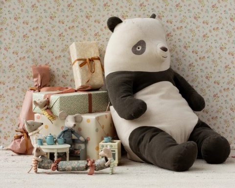 Maskotka Panda Maileg duża - z myszkami