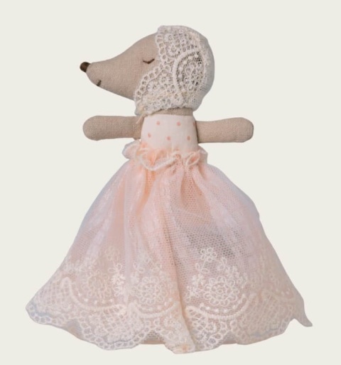 Myszka baby Maileg w pudrowej sukience - śpiąca