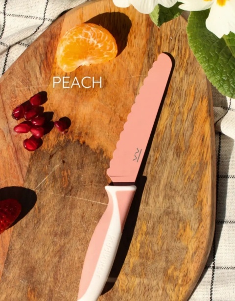 Bezpieczny nóż do nauki krojenia dla dzieci KiddiKutter peach
