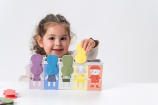 Zabawka edukacyjna z klipsami Taf Toys Królicza zabawa