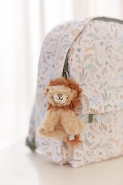 Breloczek Lew Little Dutch Safari Friends - przy plecaku