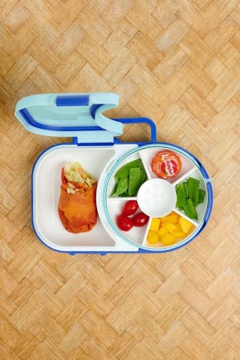 Niebieski lunch box z pojemnikiem na przekąski 2w1 GoBe Blueberry blue - drugie śniadanie