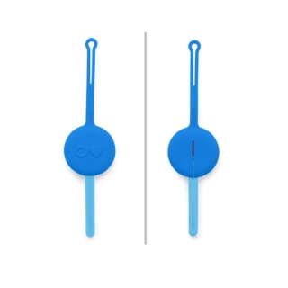 Sztućce z silikonowym pokrowcem zawieszką OMIE OmiePod Capri Blue niebieskie