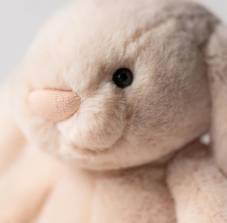 Przytulanka króliczek LUX Jellycat kremowy