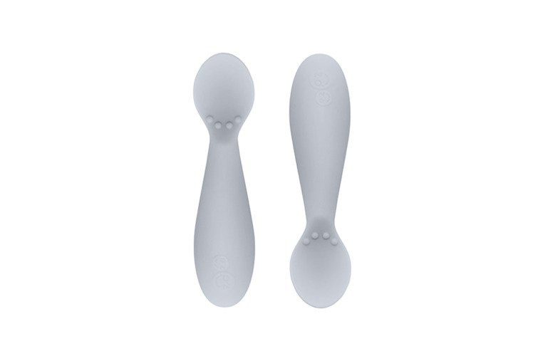 EZPZ Silikonowa łyżeczka Tiny Spoon 2 szt. pastelowa szarość EZPZ Silikonowa łyżeczka Tiny Spoon 2 szt. pastelowa szarość