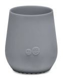 EZPZ Silikonowy kubeczek Tiny Cup szary 60 ml EZPZ Silikonowy kubeczek Tiny Cup szary 60 ml