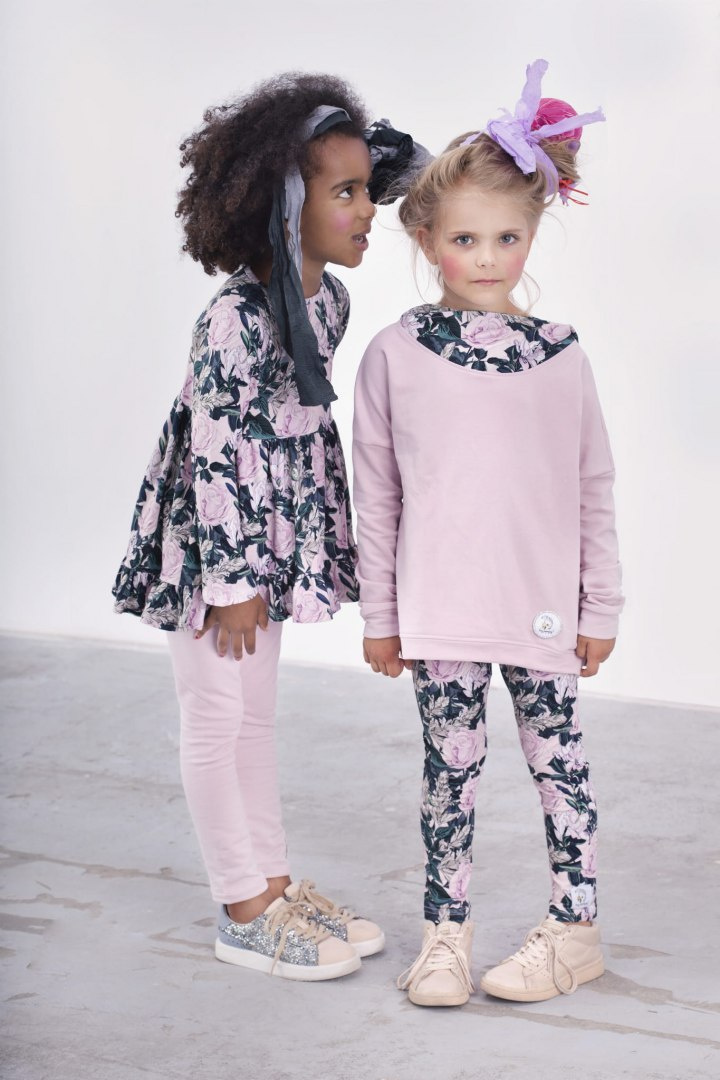 Hey Popinjay Legginsy Roses by Aleosa Hey Popinjay Legginsy Roses by Aleosa